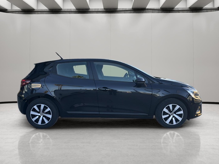 Renault Clio Equilibre TCe 66 kW (90 CV) Vehículo usado en Sevilla Renault Clio Equilibre TCe 66 kW (90 CV) Vehículo usado en Sevilla