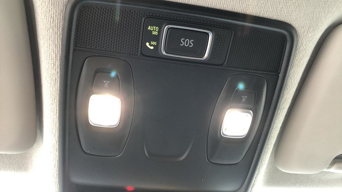 Renault Clio Equilibre Blue dCi 74 kW (100 CV) Vehículo usado en Sevilla Renault Clio Equilibre Blue dCi 74 kW (100 CV) Vehículo usado en Sevilla