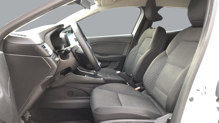 Renault Clio Equilibre Blue dCi 74 kW (100 CV) Vehículo usado en Sevilla Renault Clio Equilibre Blue dCi 74 kW (100 CV) Vehículo usado en Sevilla