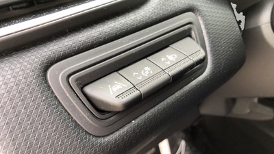 Renault Clio Equilibre Blue dCi 74 kW (100 CV) 13 Renault Clio Equilibre Blue dCi 74 kW (100 CV) 13