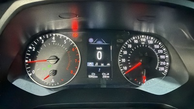 Renault Captur Intens TCe 66 kW (90 CV) 11 Renault Captur Intens TCe 66 kW (90 CV) 11