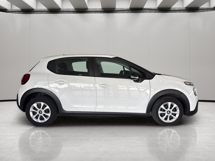 Citroen C3 BlueHDi 100 S&S Live Pack 75 KW (100 CV) Vehículo usado en Sevilla Citroen C3 BlueHDi 100 S&S Live Pack 75 KW (100 CV) Vehículo usado en Sevilla