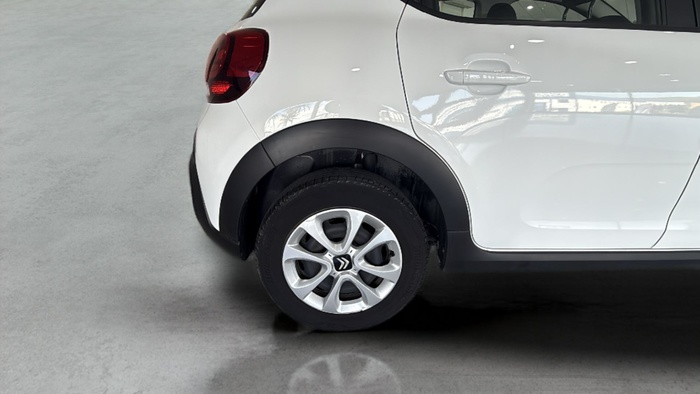 Citroen C3 BlueHDi 100 S&S Live Pack 75 KW (100 CV) Vehículo usado en Sevilla Citroen C3 BlueHDi 100 S&S Live Pack 75 KW (100 CV) Vehículo usado en Sevilla