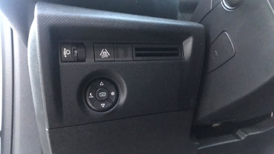 Citroen C4 PureTech 155 S&S Shine EAT8 114 kW (155 CV) 27 Citroen C4 PureTech 155 S&S Shine EAT8 114 kW (155 CV) 27