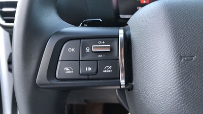 Citroen C4 PureTech 155 S&S Shine EAT8 114 kW (155 CV) 25 Citroen C4 PureTech 155 S&S Shine EAT8 114 kW (155 CV) 25