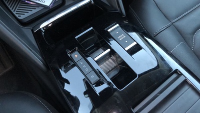 Citroen C4 PureTech 155 S&S Shine EAT8 114 kW (155 CV) 21 Citroen C4 PureTech 155 S&S Shine EAT8 114 kW (155 CV) 21