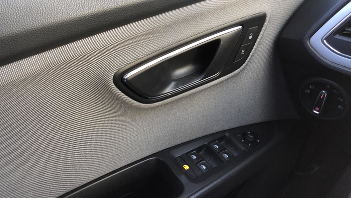 SEAT León 1.6 TDI S&S Style 85 kW (115 CV) Vehículo usado en Sevilla SEAT León 1.6 TDI S&S Style 85 kW (115 CV) Vehículo usado en Sevilla