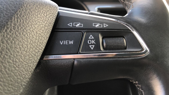 SEAT León 1.6 TDI S&S Style 85 kW (115 CV) Vehículo usado en Sevilla SEAT León 1.6 TDI S&S Style 85 kW (115 CV) Vehículo usado en Sevilla