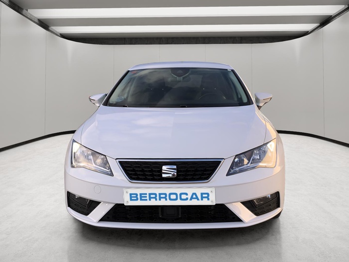 SEAT León 1.6 TDI S&S Style 85 kW (115 CV) Vehículo usado en Sevilla SEAT León 1.6 TDI S&S Style 85 kW (115 CV) Vehículo usado en Sevilla