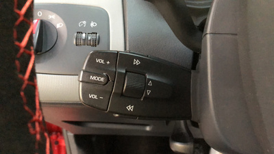 SEAT Ibiza 1.6 TDI Reference 66 kW (90 CV) 15 SEAT Ibiza 1.6 TDI Reference 66 kW (90 CV) 15