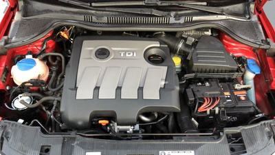 SEAT Ibiza 1.6 TDI Reference 66 kW (90 CV) 21 SEAT Ibiza 1.6 TDI Reference 66 kW (90 CV) 21