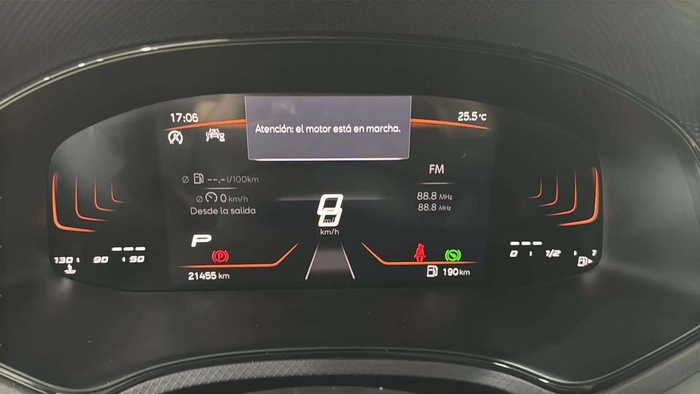 SEAT Arona 1.0 TSI S&S Xperience XS DSG 81 kW (110 CV) Vehículo usado en Sevilla SEAT Arona 1.0 TSI S&S Xperience XS DSG 81 kW (110 CV) Vehículo usado en Sevilla