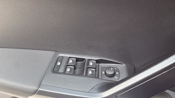 SEAT Arona 1.0 TSI Style XL 85 kW (115 CV) Vehículo usado en Sevilla SEAT Arona 1.0 TSI Style XL 85 kW (115 CV) Vehículo usado en Sevilla