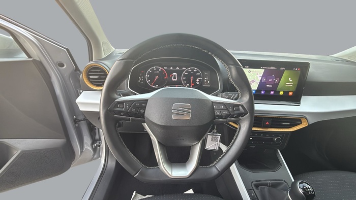 SEAT Arona 1.0 TSI Style XL 85 kW (115 CV) Vehículo usado en Sevilla SEAT Arona 1.0 TSI Style XL 85 kW (115 CV) Vehículo usado en Sevilla