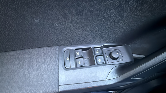 SEAT Arona 1.0 TSI Style Special Edition 85 kW (115 CV) Vehículo usado en Sevilla SEAT Arona 1.0 TSI Style Special Edition 85 kW (115 CV) Vehículo usado en Sevilla