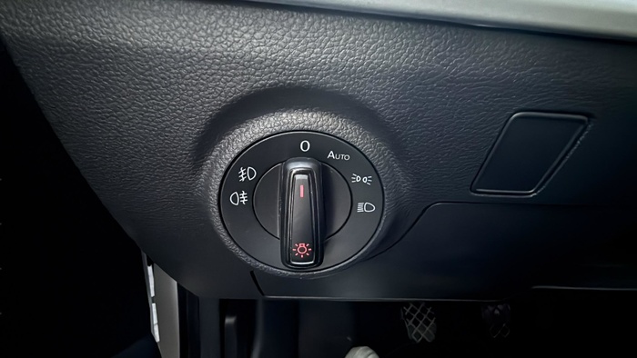 SEAT Arona 1.0 TSI Style Special Edition 85 kW (115 CV) Vehículo usado en Sevilla SEAT Arona 1.0 TSI Style Special Edition 85 kW (115 CV) Vehículo usado en Sevilla