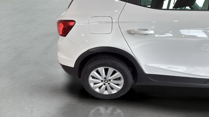 SEAT Arona 1.0 TSI Style Ecomotive 70 kW (95 CV) Vehículo usado en Sevilla SEAT Arona 1.0 TSI Style Ecomotive 70 kW (95 CV) Vehículo usado en Sevilla
