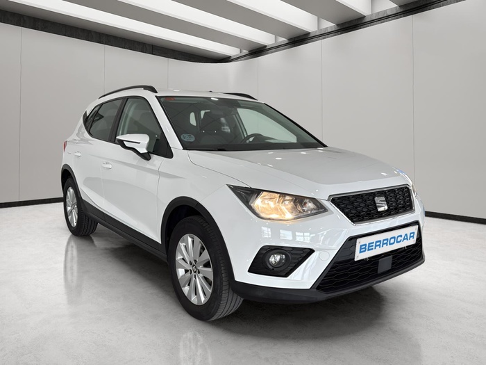 SEAT Arona 1.0 TSI Style Ecomotive 70 kW (95 CV) Vehículo usado en Sevilla SEAT Arona 1.0 TSI Style Ecomotive 70 kW (95 CV) Vehículo usado en Sevilla