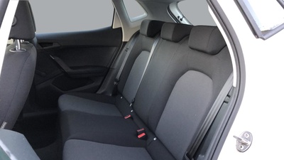 SEAT Ibiza 1.6 TDI Reference Plus 70 kW (95 CV) 9 SEAT Ibiza 1.6 TDI Reference Plus 70 kW (95 CV) 9