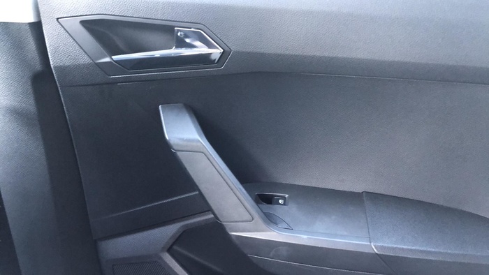 SEAT Arona 1.0 TSI Style Go2 81 kW (110 CV) Vehículo usado en Sevilla SEAT Arona 1.0 TSI Style Go2 81 kW (110 CV) Vehículo usado en Sevilla