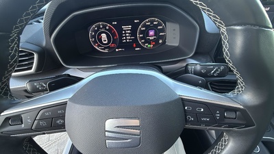 SEAT León ST 1.5 eTSI Style Special Edition Vision DSG 110 kW (150 CV) 33 SEAT León ST 1.5 eTSI Style Special Edition Vision DSG 110 kW (150 CV) 33