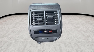 SEAT León ST 1.5 eTSI Style Special Edition Vision DSG 110 kW (150 CV) 35 SEAT León ST 1.5 eTSI Style Special Edition Vision DSG 110 kW (150 CV) 35