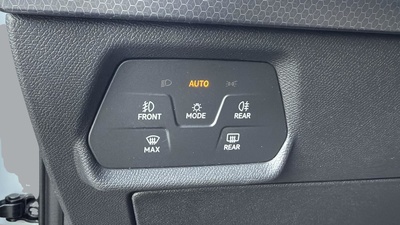 SEAT León ST 1.5 eTSI Style Special Edition Vision DSG 110 kW (150 CV) 28 SEAT León ST 1.5 eTSI Style Special Edition Vision DSG 110 kW (150 CV) 28