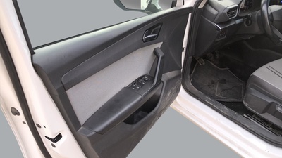 SEAT León 2.0 TDI S&S Style Go 85 kW (115 CV) 19 SEAT León 2.0 TDI S&S Style Go 85 kW (115 CV) 19