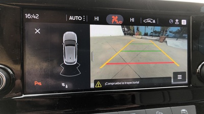 SEAT León 2.0 TDI S&S Style Go 85 kW (115 CV) 14 SEAT León 2.0 TDI S&S Style Go 85 kW (115 CV) 14