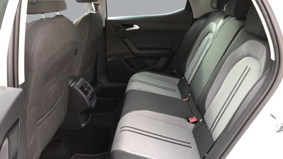 SEAT León 2.0 TDI S&S Style Go 85 kW (115 CV) 8 SEAT León 2.0 TDI S&S Style Go 85 kW (115 CV) 8