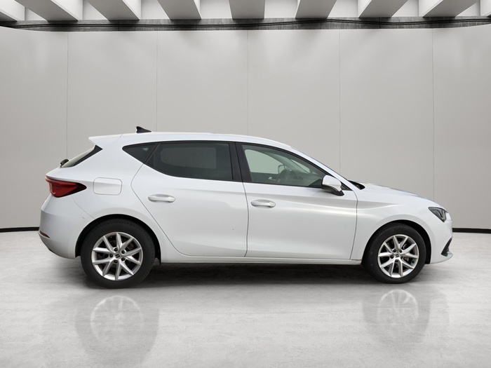 SEAT León 2.0 TDI S&S Style Go 85 kW (115 CV) Vehículo usado en Sevilla SEAT León 2.0 TDI S&S Style Go 85 kW (115 CV) Vehículo usado en Sevilla