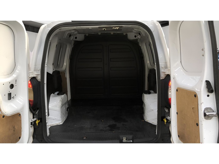 Ford Transit Courier Furgon 1.5 TDCI Ambiente 56 kW (75 CV) Vehículo usado en Sevilla Ford Transit Courier Furgon 1.5 TDCI Ambiente 56 kW (75 CV) Vehículo usado en Sevilla