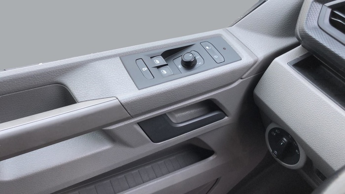 Volkswagen Caravelle Origin Batalla Corta 2.0 TDI BMT 81 kW (110 CV) Vehículo usado en Sevilla Volkswagen Caravelle Origin Batalla Corta 2.0 TDI BMT 81 kW (110 CV) Vehículo usado en Sevilla