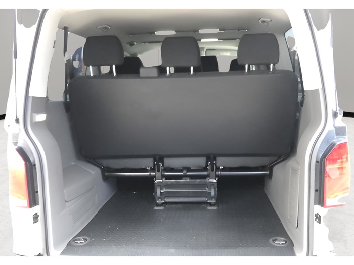 Volkswagen Caravelle Origin Batalla Corta 2.0 TDI BMT 81 kW (110 CV) Vehículo usado en Sevilla Volkswagen Caravelle Origin Batalla Corta 2.0 TDI BMT 81 kW (110 CV) Vehículo usado en Sevilla