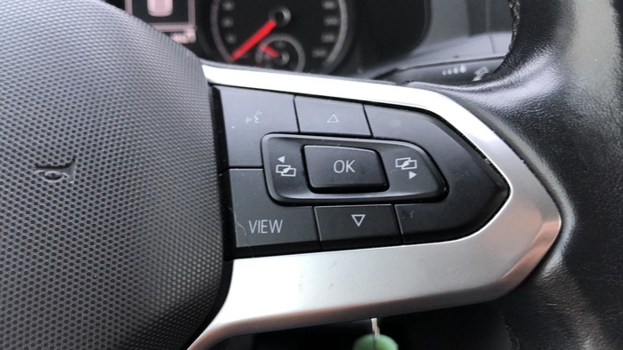 Volkswagen Caravelle Origin Batalla Corta 2.0 TDI BMT 81 kW (110 CV) Vehículo usado en Sevilla Volkswagen Caravelle Origin Batalla Corta 2.0 TDI BMT 81 kW (110 CV) Vehículo usado en Sevilla