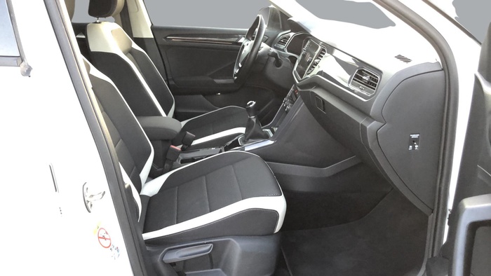 Volkswagen T-Roc Sport 1.5 TSI 110 kW (150 CV) Vehículo usado en Sevilla Volkswagen T-Roc Sport 1.5 TSI 110 kW (150 CV) Vehículo usado en Sevilla