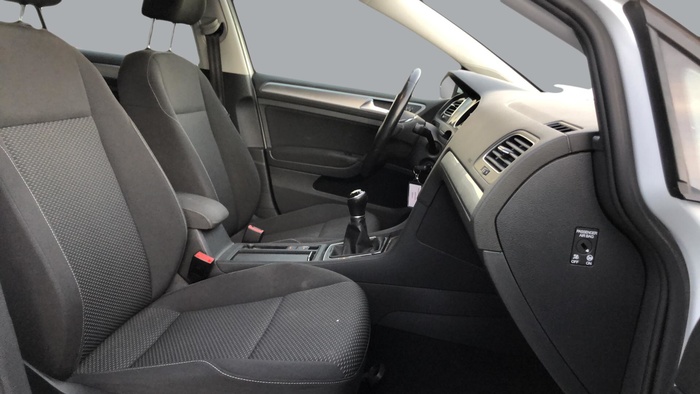 Volkswagen Golf Ready2Go 1.6 TDI 85 kW (115 CV) Vehículo usado en Sevilla Volkswagen Golf Ready2Go 1.6 TDI 85 kW (115 CV) Vehículo usado en Sevilla