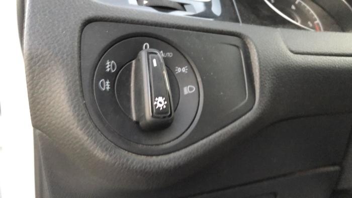 Volkswagen Golf Ready2Go 1.6 TDI 85 kW (115 CV) Vehículo usado en Sevilla Volkswagen Golf Ready2Go 1.6 TDI 85 kW (115 CV) Vehículo usado en Sevilla