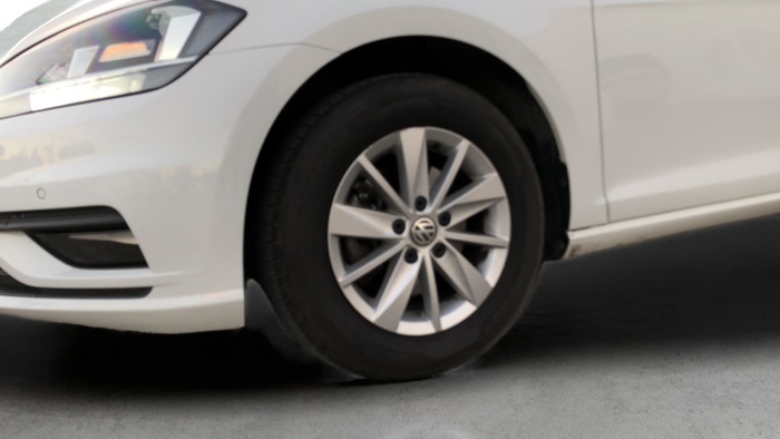 Volkswagen Golf Ready2Go 1.6 TDI 85 kW (115 CV) Vehículo usado en Sevilla Volkswagen Golf Ready2Go 1.6 TDI 85 kW (115 CV) Vehículo usado en Sevilla