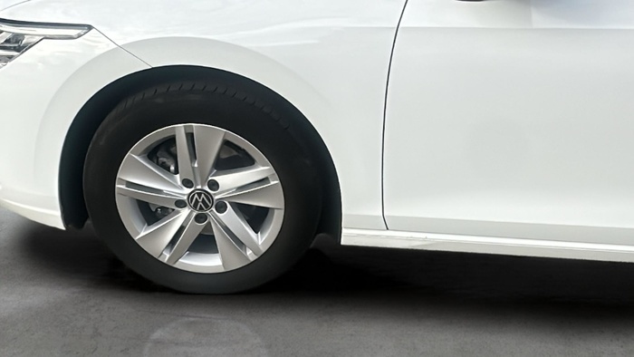 Volkswagen Golf 2.0 TDI 85 kW (115 CV) Vehículo usado en Sevilla Volkswagen Golf 2.0 TDI 85 kW (115 CV) Vehículo usado en Sevilla