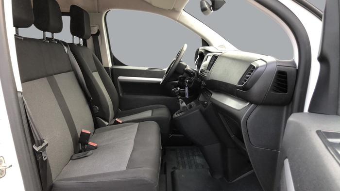 Toyota Proace Verso 1.5D SHUTTLE L2 88 kW (120 CV) Vehículo usado en Sevilla Toyota Proace Verso 1.5D SHUTTLE L2 88 kW (120 CV) Vehículo usado en Sevilla