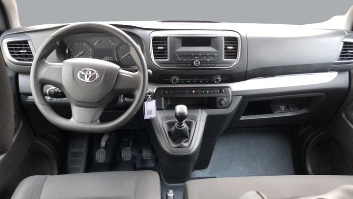 Toyota Proace Verso 1.5D SHUTTLE L2 88 kW (120 CV) Vehículo usado en Sevilla Toyota Proace Verso 1.5D SHUTTLE L2 88 kW (120 CV) Vehículo usado en Sevilla