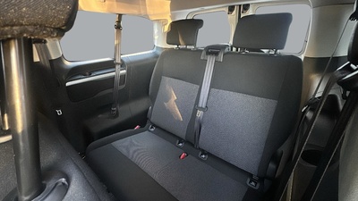 Toyota Proace Verso 1.5D Shuttle VX L2 88 kW (120 CV) 13 Toyota Proace Verso 1.5D Shuttle VX L2 88 kW (120 CV) 13