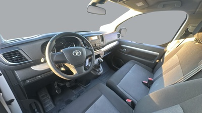 Toyota Proace Verso 1.5D Shuttle VX L2 88 kW (120 CV) 9 Toyota Proace Verso 1.5D Shuttle VX L2 88 kW (120 CV) 9
