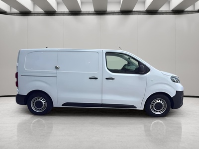 Toyota Proace Furgon 1.6 D Business 70 kW (95 CV) 7 Toyota Proace Furgon 1.6 D Business 70 kW (95 CV) 7