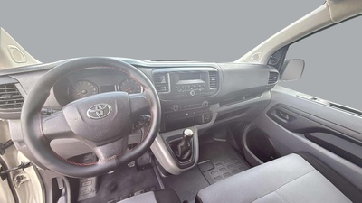 Toyota Proace Furgon 1.6 D Business 70 kW (95 CV) 9 Toyota Proace Furgon 1.6 D Business 70 kW (95 CV) 9
