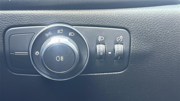 Alfa Romeo Tonale 1.6 DS Sprint FWD Auto 96 kW (130 CV) Vehículo usado en Sevilla Alfa Romeo Tonale 1.6 DS Sprint FWD Auto 96 kW (130 CV) Vehículo usado en Sevilla