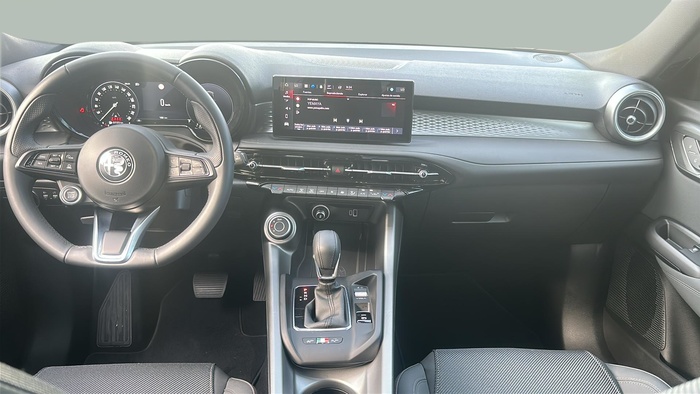 Alfa Romeo Tonale 1.6 DS Sprint FWD Auto 96 kW (130 CV) Vehículo usado en Sevilla Alfa Romeo Tonale 1.6 DS Sprint FWD Auto 96 kW (130 CV) Vehículo usado en Sevilla