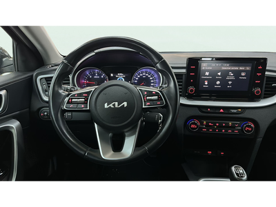 Kia Ceed 1.6 MHEV iMT Drive 100 kW (136 CV) 9 Kia Ceed 1.6 MHEV iMT Drive 100 kW (136 CV) 9