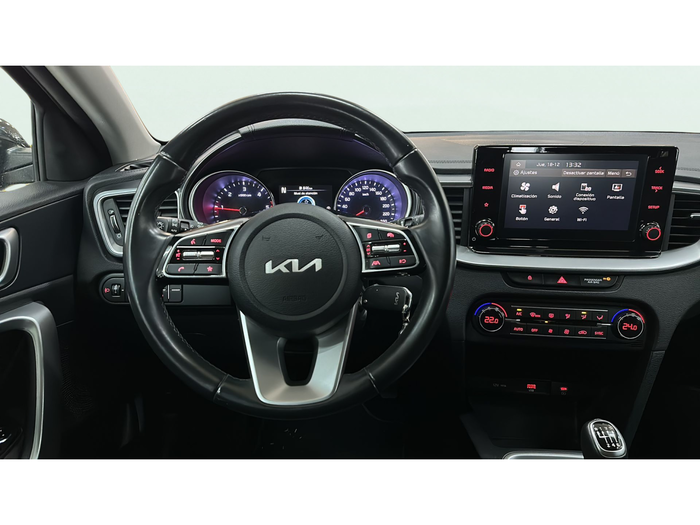 Kia Ceed 1.6 MHEV iMT Drive 100 kW (136 CV) Vehículo usado en Madrid Kia Ceed 1.6 MHEV iMT Drive 100 kW (136 CV) Vehículo usado en Madrid